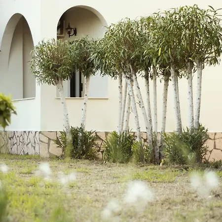 아파트호텔 Parakladi Seaside Retreat