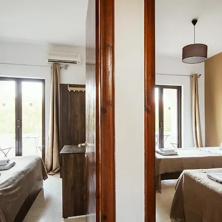 Parakladi Seaside Retreat Aparthotel