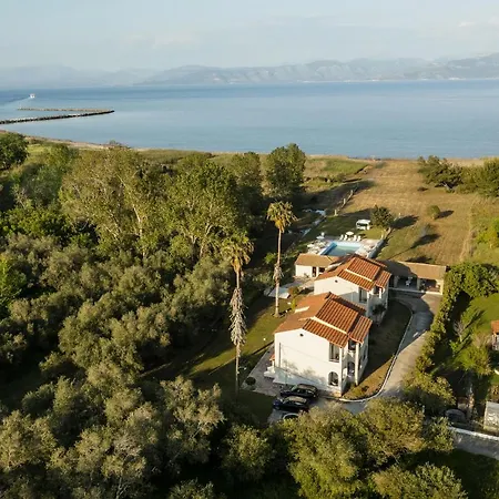 Parakladi Seaside Retreat Appart hôtel